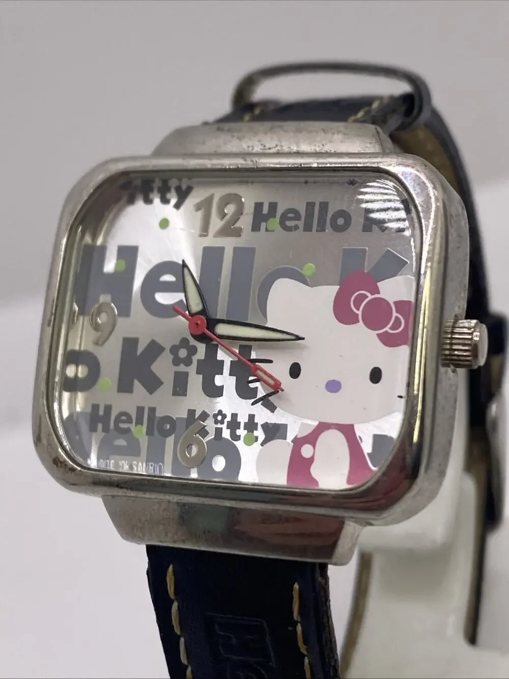 Hello Kitty Vintage Womens Watch Works New Battery